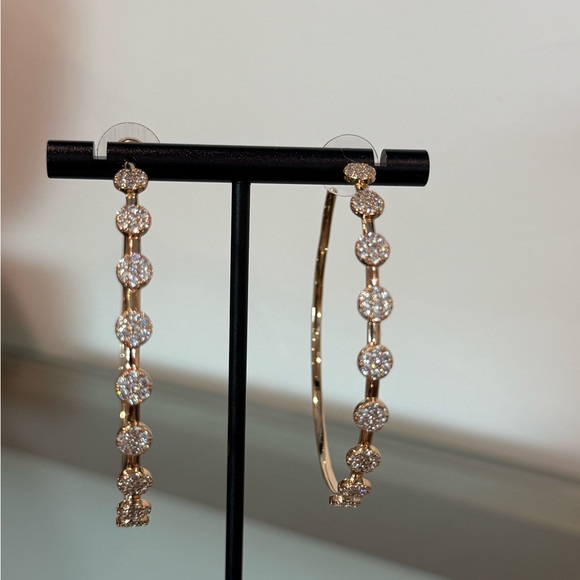 Jennifer Miller NWOT 2" yellow gold plated hoops - Picture 11 of 12